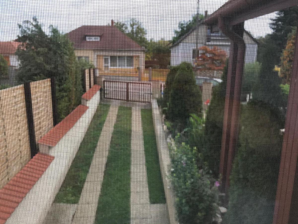 Apartman Tinasol Mosonmagyaróvár Екстериор снимка