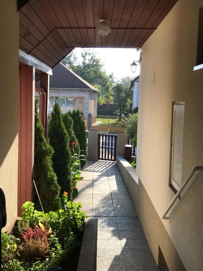 Apartman Tinasol Mosonmagyaróvár Екстериор снимка